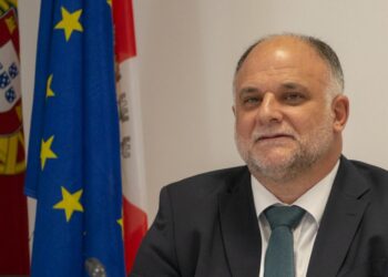 Madureira faz queixa na PJ por usurpação de função