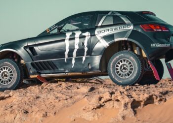 Ricardo Porém garante lugar no Dakar aos comandos de um Borgward