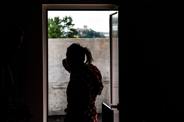 Moradores do Bairro da Integração contestam construção de muro