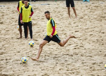 Três jogadores do distrito convocados para o Mundial de futebol de praia