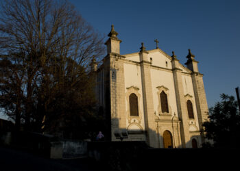 Catedral de Leiria disponibiliza espaço litúrgico acessível