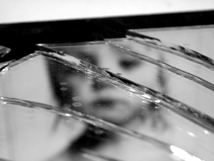 Manifestação assinala Dia Internacional para a eliminação da Violência contra as Mulheres