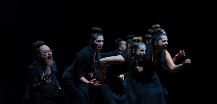Porto de Mós e Pombal apostam no teatro em Janeiro e Fevereiro