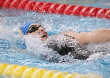 Maria Amado conquista duas medalhas de prata no Campeonato Nacional de piscina curta