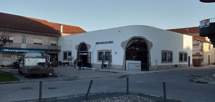 Novo Mercado do Peixe na Freixianda para dinamizar economia local