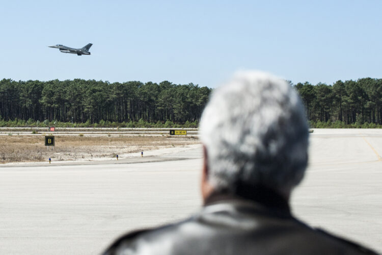 Coimbra empurra Governo para estudo de viabilidade para aeroporto criado de raiz na região Centro