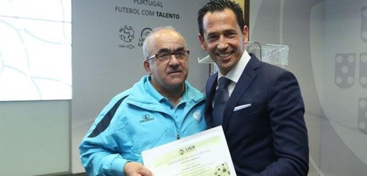 Carlos Santos faleceu hoje