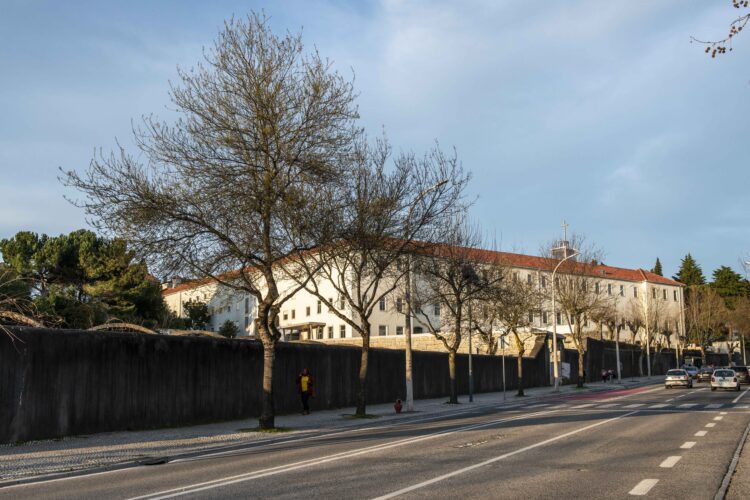 Hotelaria, lar ou conservatório… A nova vida dos seminários