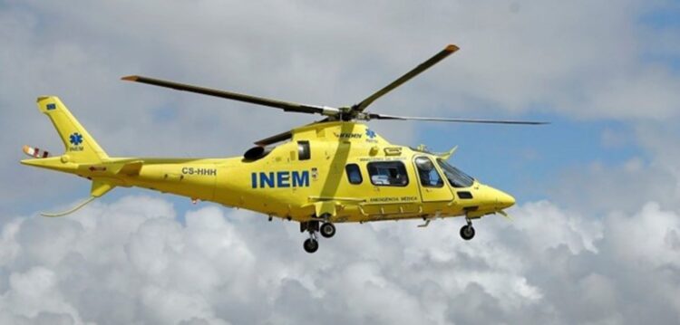 Bebé atropelado por empilhador levado de helicóptero para Hospital Pediátrico de Coimbra