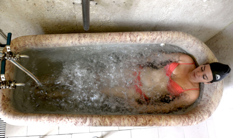Água das termas de Monte Real e de Caldas da Rainha eficazes no combate ao acne