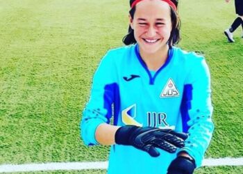 Menina de Santa Catarina da Serra chamada à baliza da selecção nacional