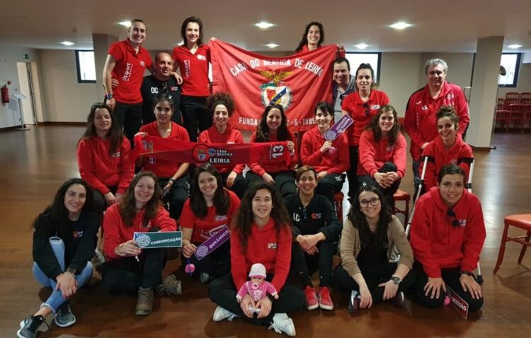 Casa do Benfica de Leiria conquista título distrital de futsal feminino