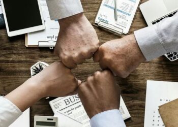 Quase 50% das empresas familiares ainda são geridas pelos fundadores