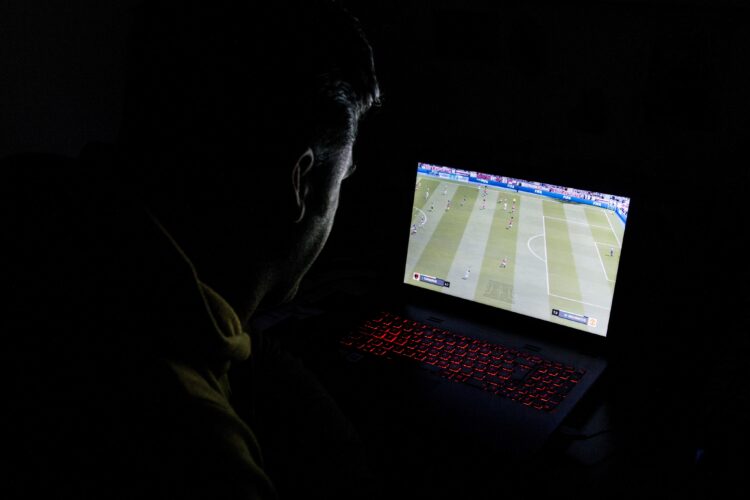 Move milhares de milhões de euros e não existe vírus que o faça parar