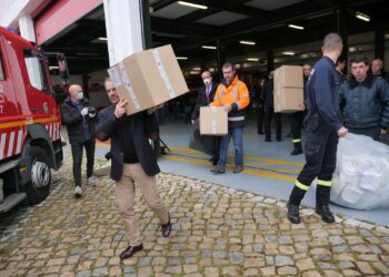 Covid-19: Politécnico de Leiria e empresas oferecem mais de 3.300 viseiras de protecção aos municípios da CIMRL