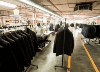 Outfit 21, fábrica de confecção de Leiria, entra na luta contra o Covid-19