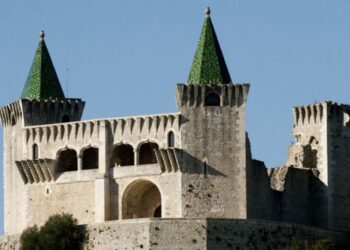 Acabaram-se os casamentos no castelo de Porto de Mós