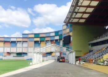 Covid-19: centro de diagnóstico ‘drive thru’ está a ser preparado no Estádio Municipal