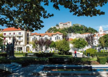 COVID-19: Leiria cancela tudo até 3 de Abril