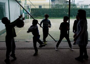 Covid-19: Escolas encerradas a partir de segunda-feira