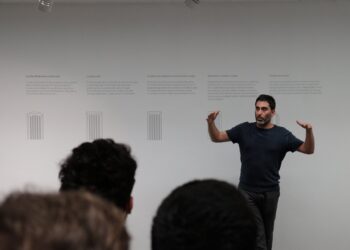 Ruben Dias, de Leiria, na final do Melhor Design Mundial do Livro