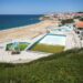 “Fique em casa! Por si e pelos outros!” mas, na Marinha Grande, há famílias a fazer passeios à praia