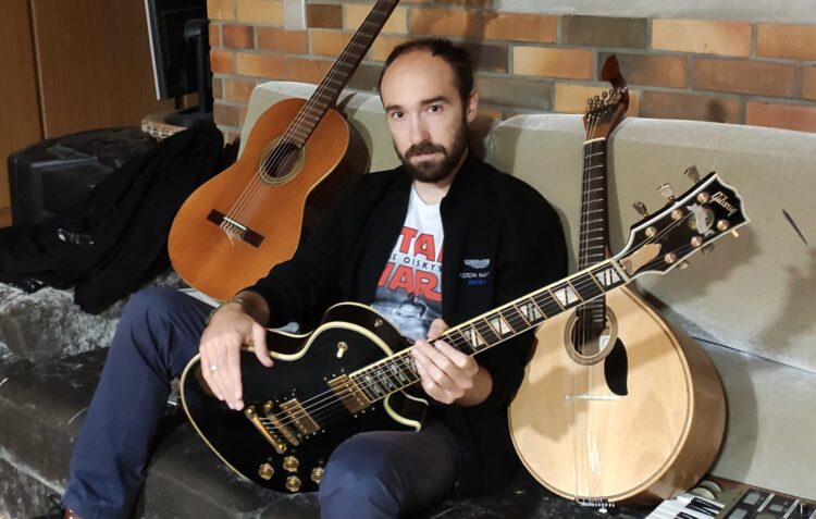 Surma + Orquestra sai a 30 de Março