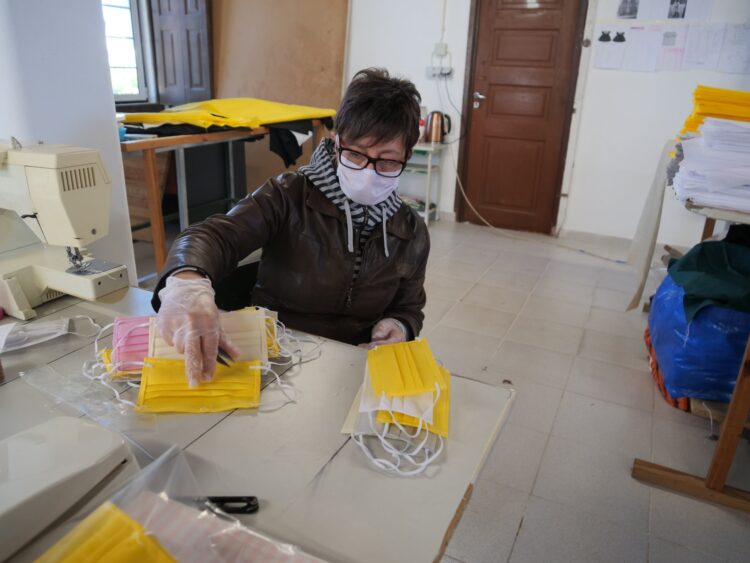 Leiria pede voluntários para fazer máscaras
