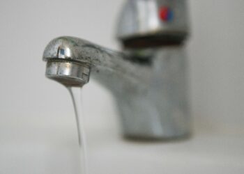 Mais de 55 mil casas sem ligação à rede de água na região