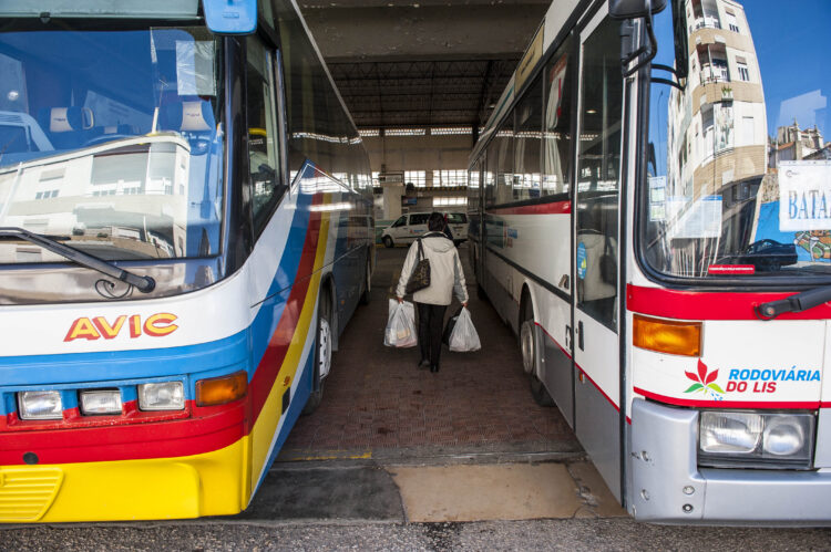 Rodoviária do Tejo coloca 750 trabalhadores em lay-off