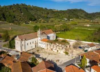 Mosteiro de Coz mais perto da classificação como Monumento Nacional