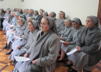 Covid-19: responsável do Convento de Santa Clara está “muito preocupada” com 93 freiras de Leiria