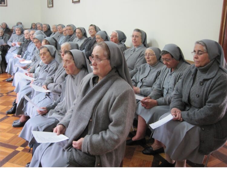Covid-19: responsável do Convento de Santa Clara está “muito preocupada” com 93 freiras de Leiria
