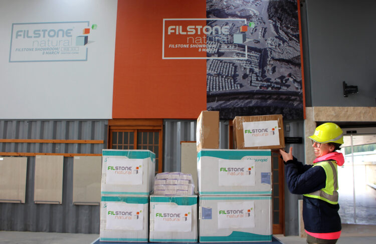 Chineses retribuem solidariedade a empresa de Fátima