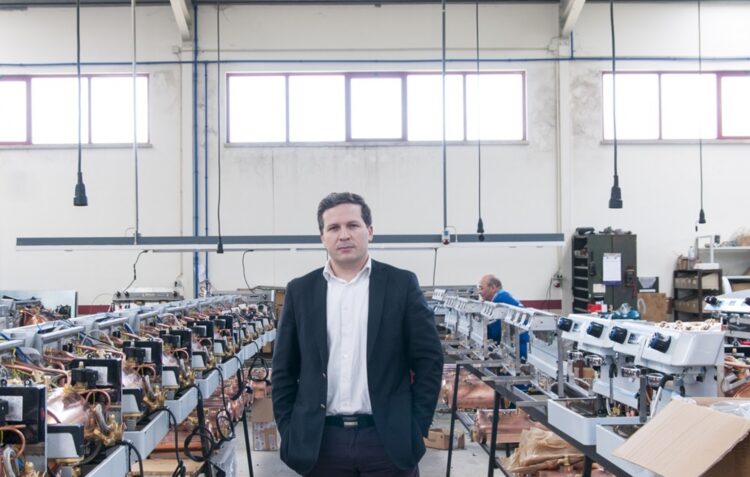 Marco Galinha, Apollo e Prozis querem comprar TVI