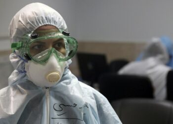 OesteCIM comprou 40 mil máscaras e meio milhão de luvas para distribuir aos municípios do Oeste