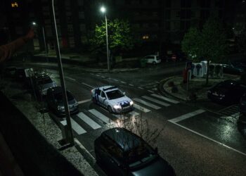 Covid-19: PSP detém jovem na Marinha Grande por violação do confinamento obrigatório