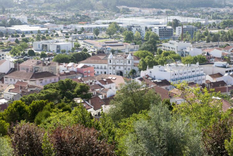#covid19 Evolução no distrito de Leiria: Novos casos sobem 3,1%