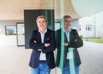 Alcino Duarte: “O regresso dos alunos dos 11.º e 12.º anos põe-me nervoso e bastante angustiado. Não sei como vamos fazer”