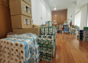 IPSS da Nazaré recebem duas toneladas de bens para distribuir a famílias carenciadas
