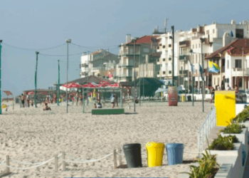 Passeios na praia do Pedrógão só em circuitos alternados