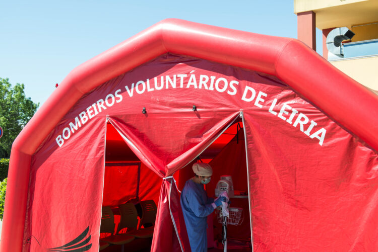Covid-19 no distrito de Leiria: apenas 46% dos casos permanecem activos
