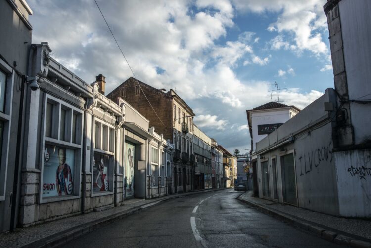 Câmara de Leiria e Acilis juntam-se pela dinamização do comércio