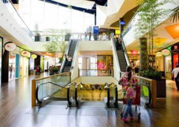 Lojistas dos shoppings reclamam ajustamento no valor das rendas