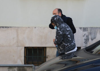 Pai e madrasta suspeitos da morte de criança em Peniche vão prestar depoimento no Tribunal de Leiria