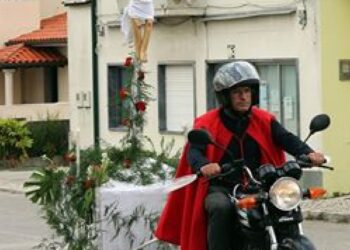 “Gratidão sobre rodas” percorreu as paróquias de Milagres e da Bidoeira em mota e levou o Senhor dos Milagres