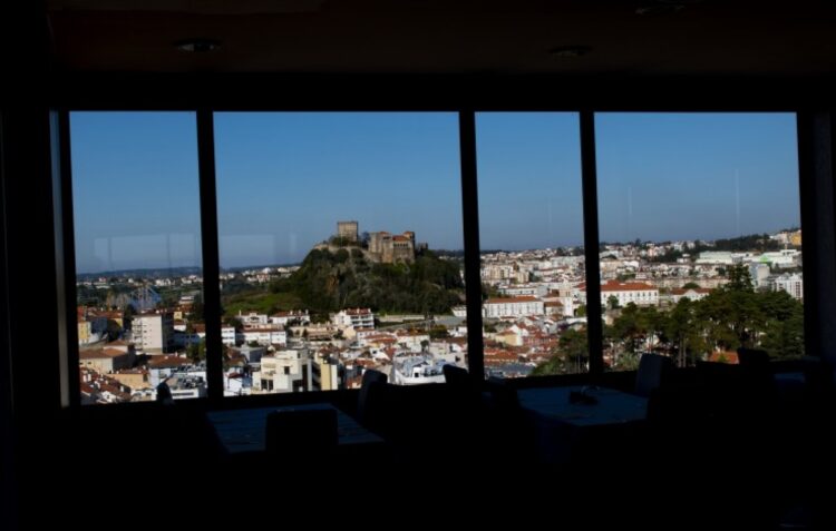 Inquérito vai avaliar impactos da Covid-19 na população jovem adulta do município de Leiria