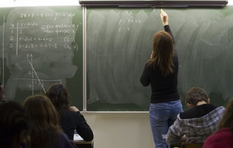 Escola da Maceira é a terceira melhor pública do País nos exames do secundário