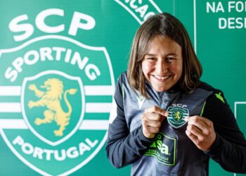 Ana Alves, a guarda-redes de Santa Catarina da Serra que jogava com rapazes, assina pelo Sporting
