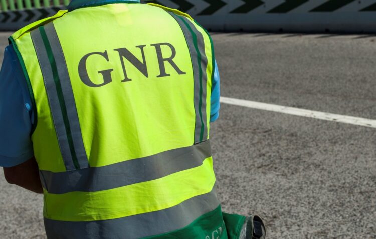 GNR de Pombal detém suspeitos de assaltos a residências